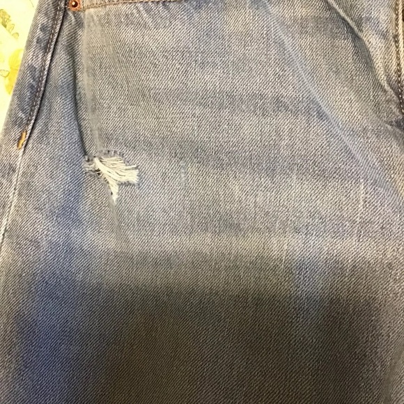 Old Navy Jeans Slouchy Straight Cropped Ripped Jeans, 8 - Picture 5 of 10